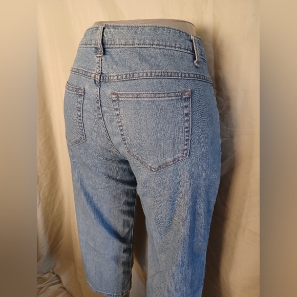 Riders by Lee Light Blue Cropped Capri Denim Jeans - Picture 6 of 10